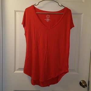 Maurices 24/7 Vneck Reddish Orange Tshirt